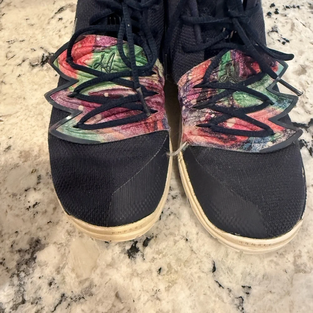 2018 Nike Kyrie 5 Multi-Color